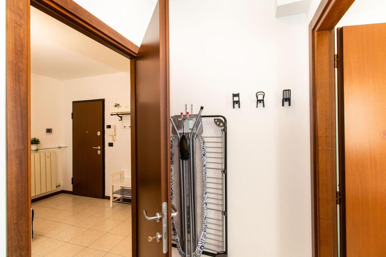 Come Casa Like Home Apartment With Parking Turin Bagian luar foto