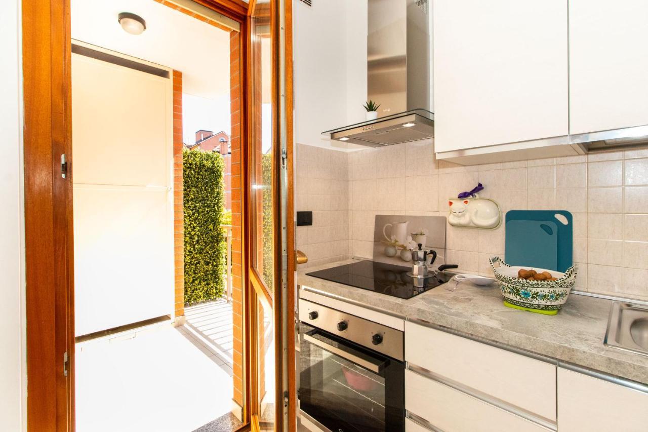 Come Casa Like Home Apartment With Parking Turin Bagian luar foto