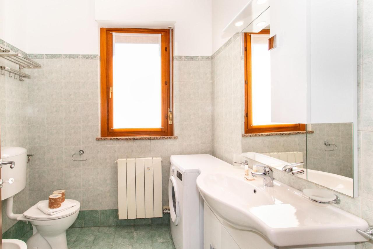 Come Casa Like Home Apartment With Parking Turin Bagian luar foto