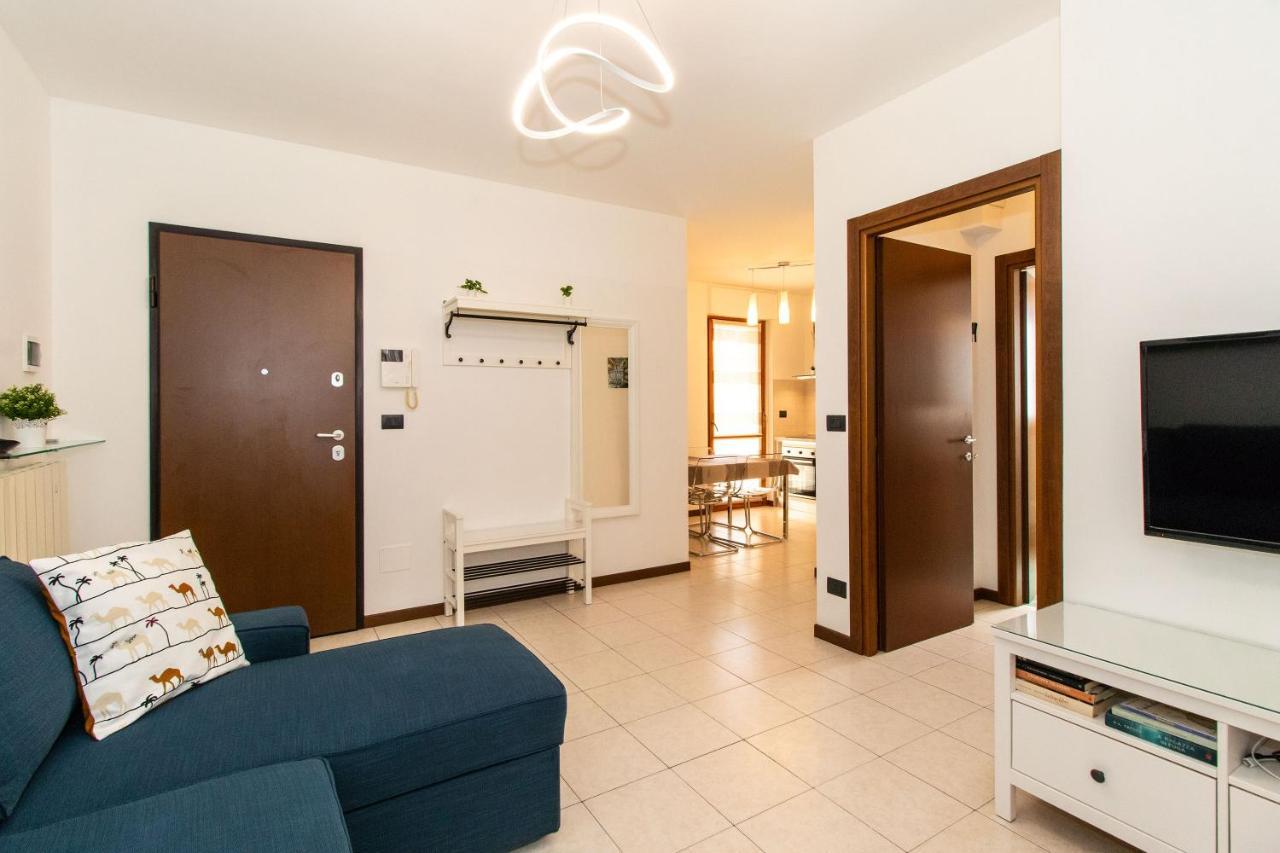 Come Casa Like Home Apartment With Parking Turin Bagian luar foto