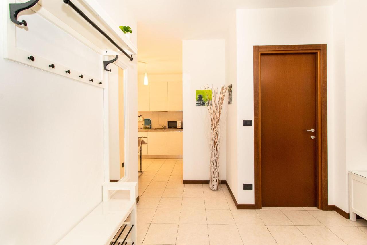Come Casa Like Home Apartment With Parking Turin Bagian luar foto