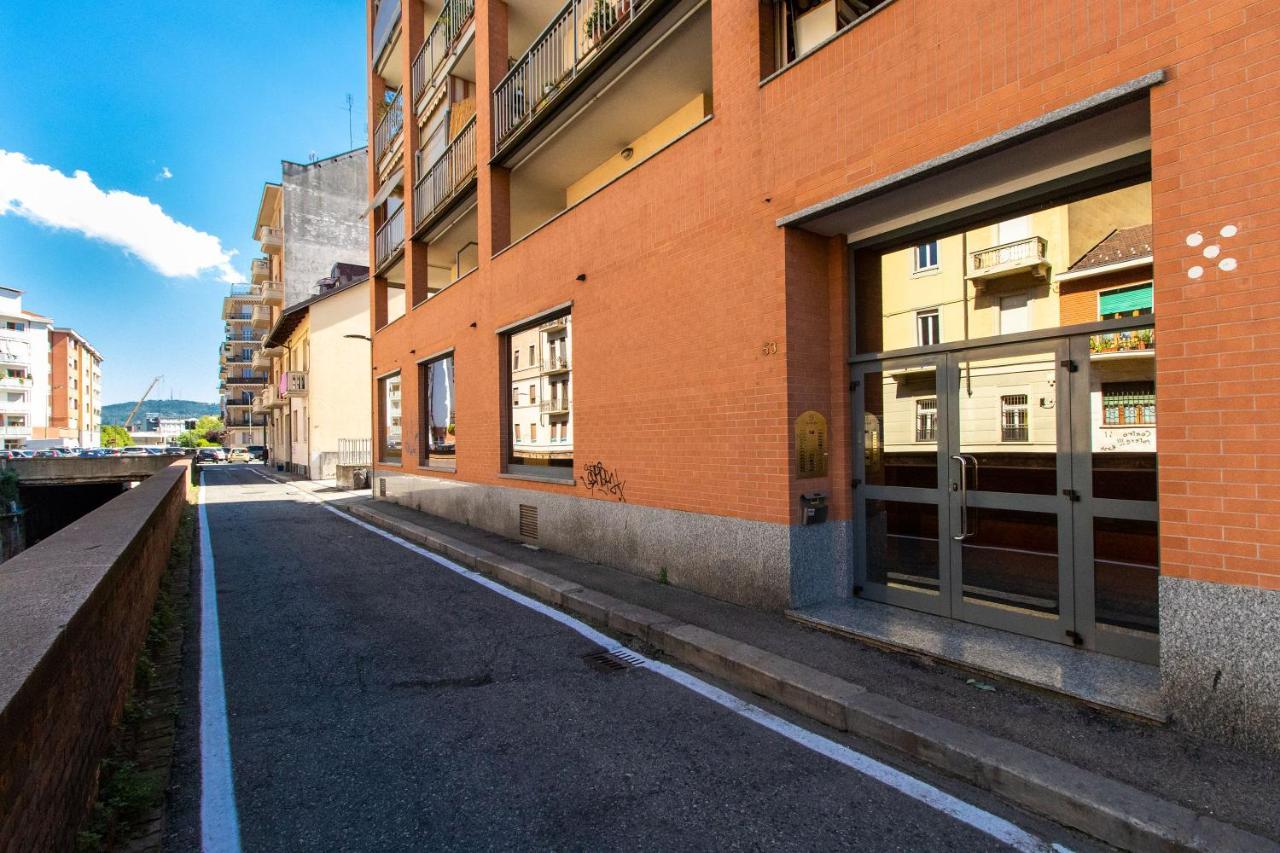 Come Casa Like Home Apartment With Parking Turin Bagian luar foto